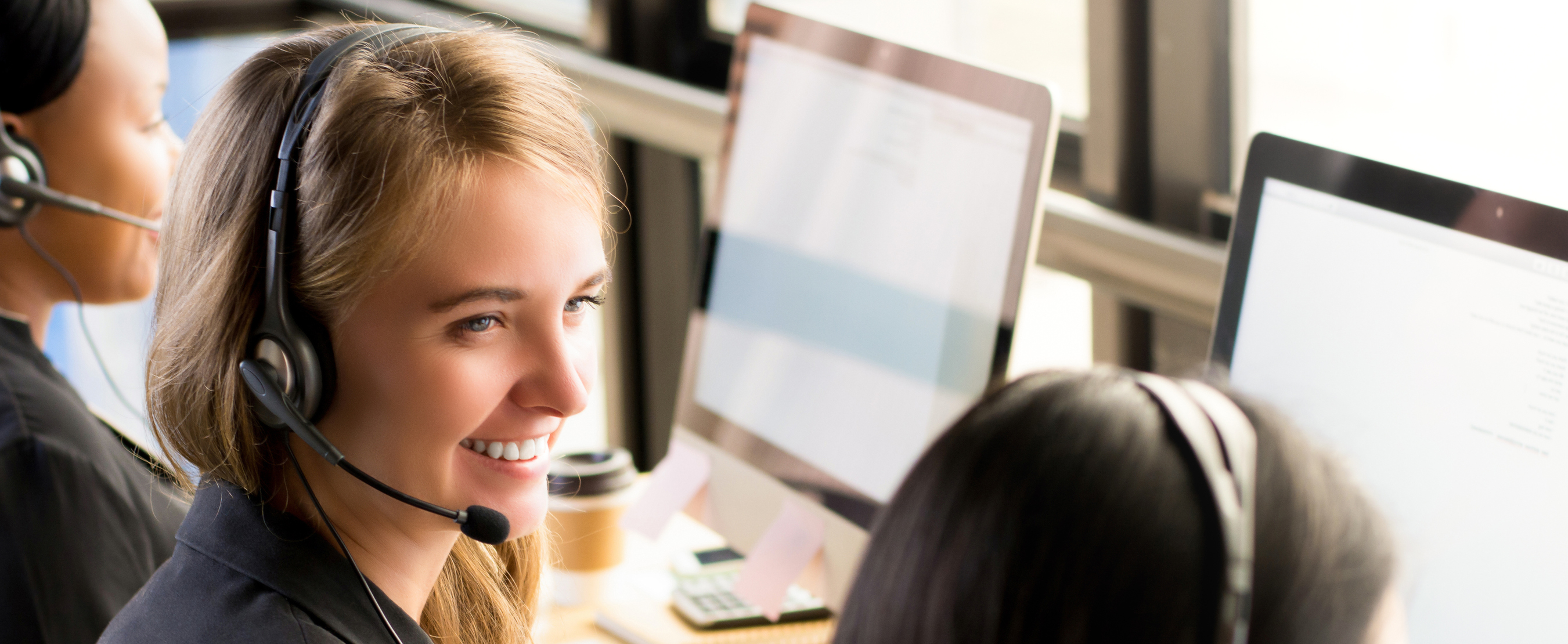 woman call center agent